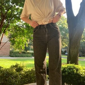 RIBCAGE BLACK LEVI JEANS